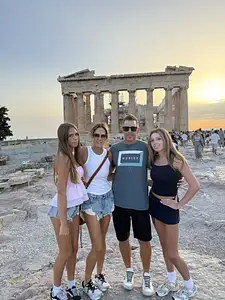 Photo Shared by Kelly with their review